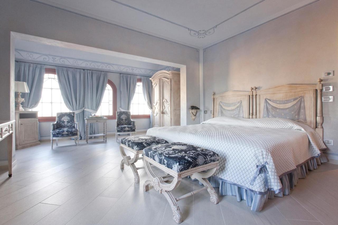 Relais Villa Prato Mombaruzzo ภายนอก รูปภาพ