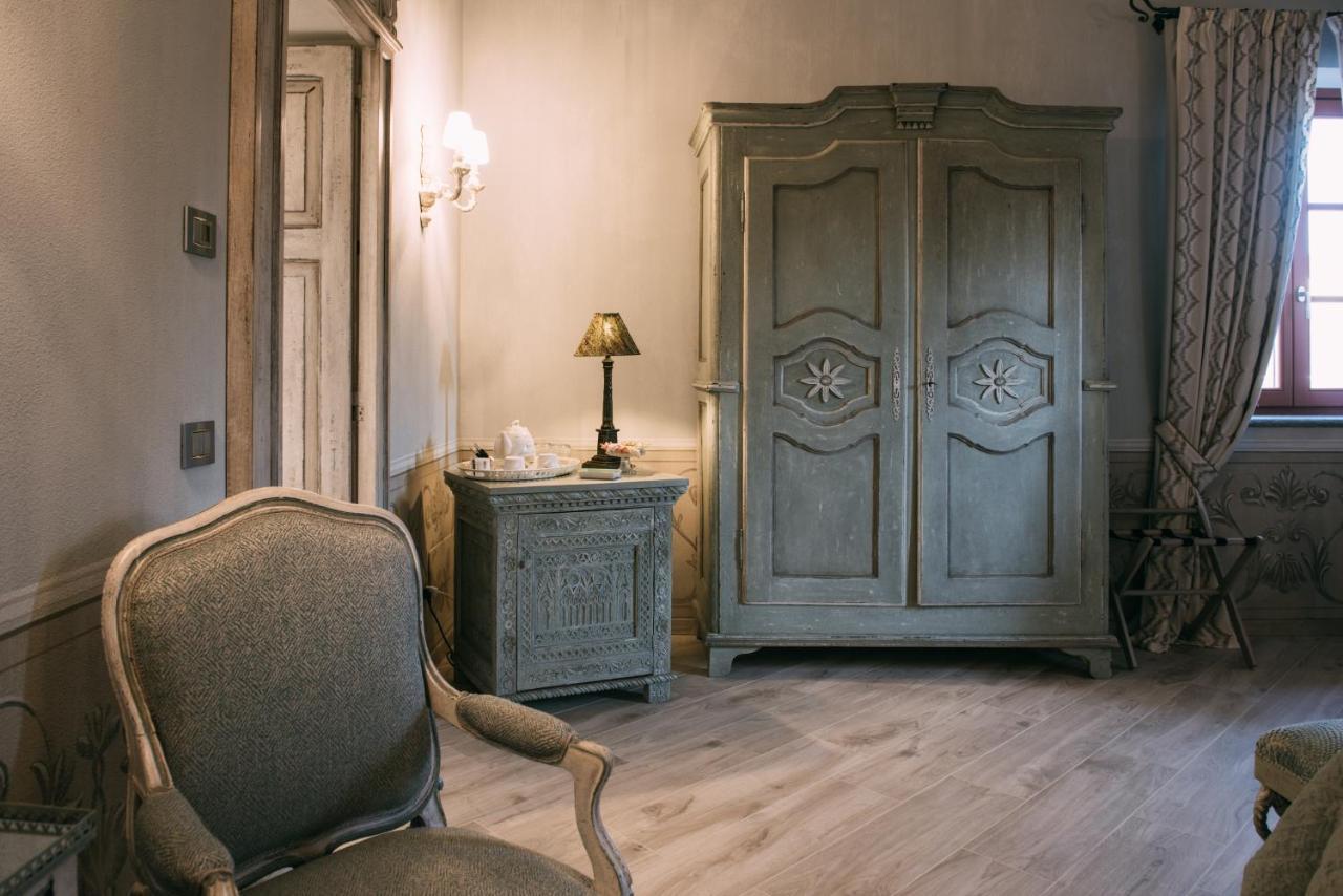 Relais Villa Prato Mombaruzzo ภายนอก รูปภาพ