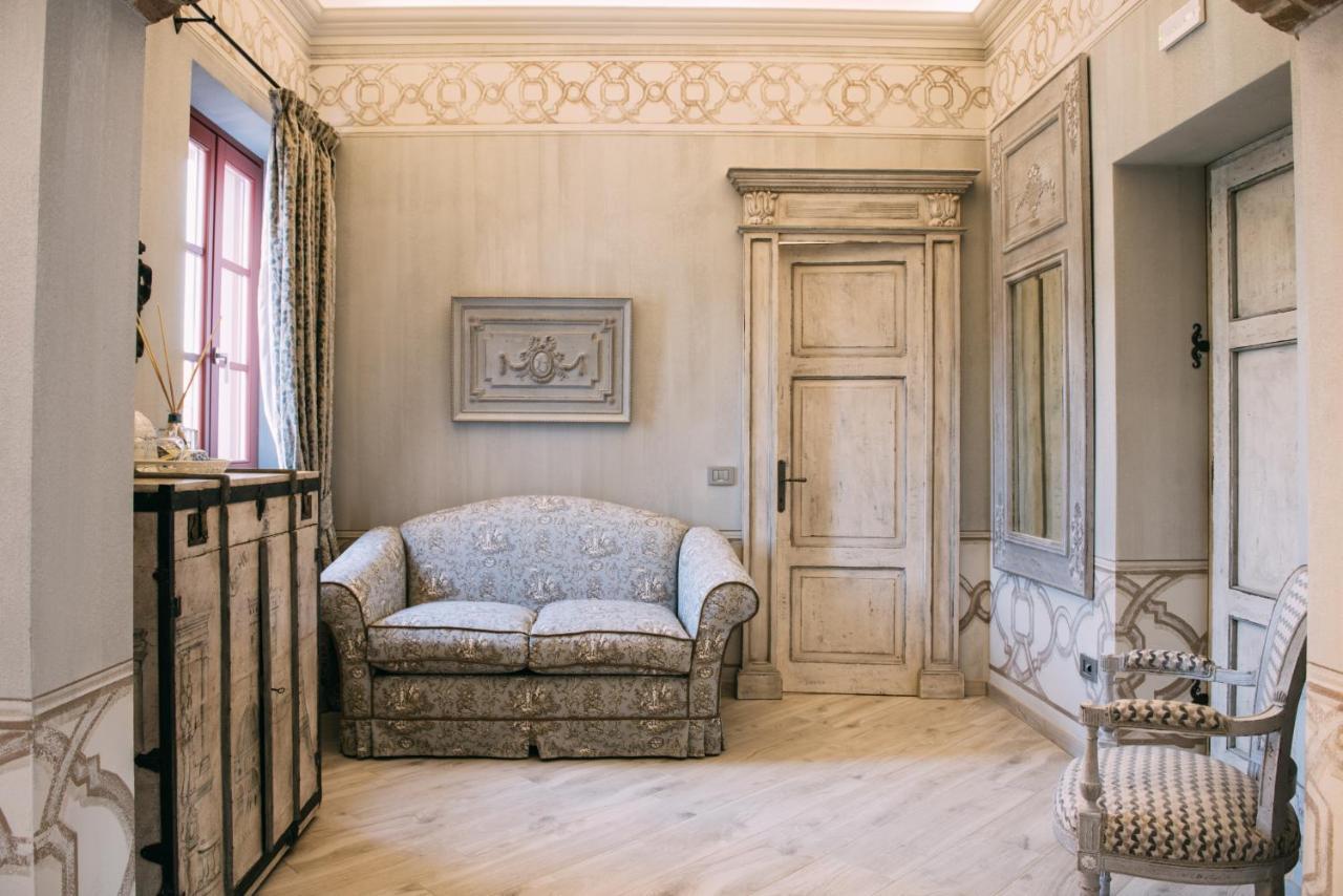 Relais Villa Prato Mombaruzzo ภายนอก รูปภาพ