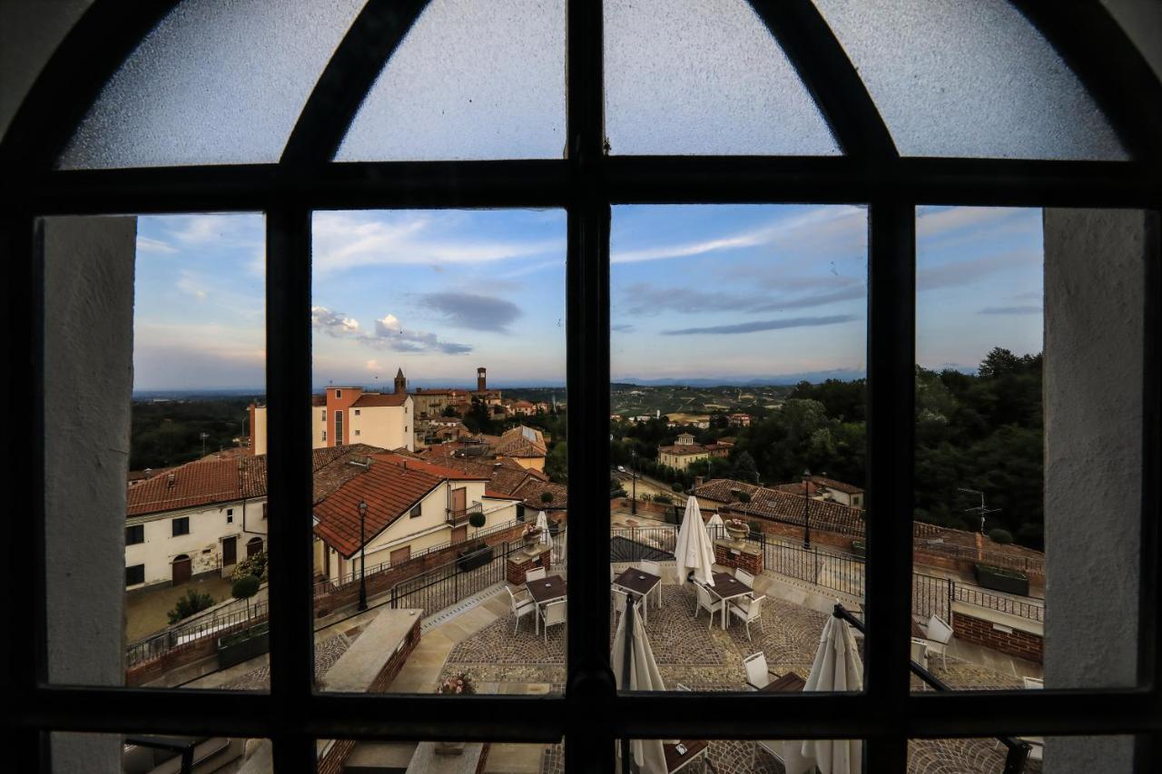 Relais Villa Prato Mombaruzzo ภายนอก รูปภาพ