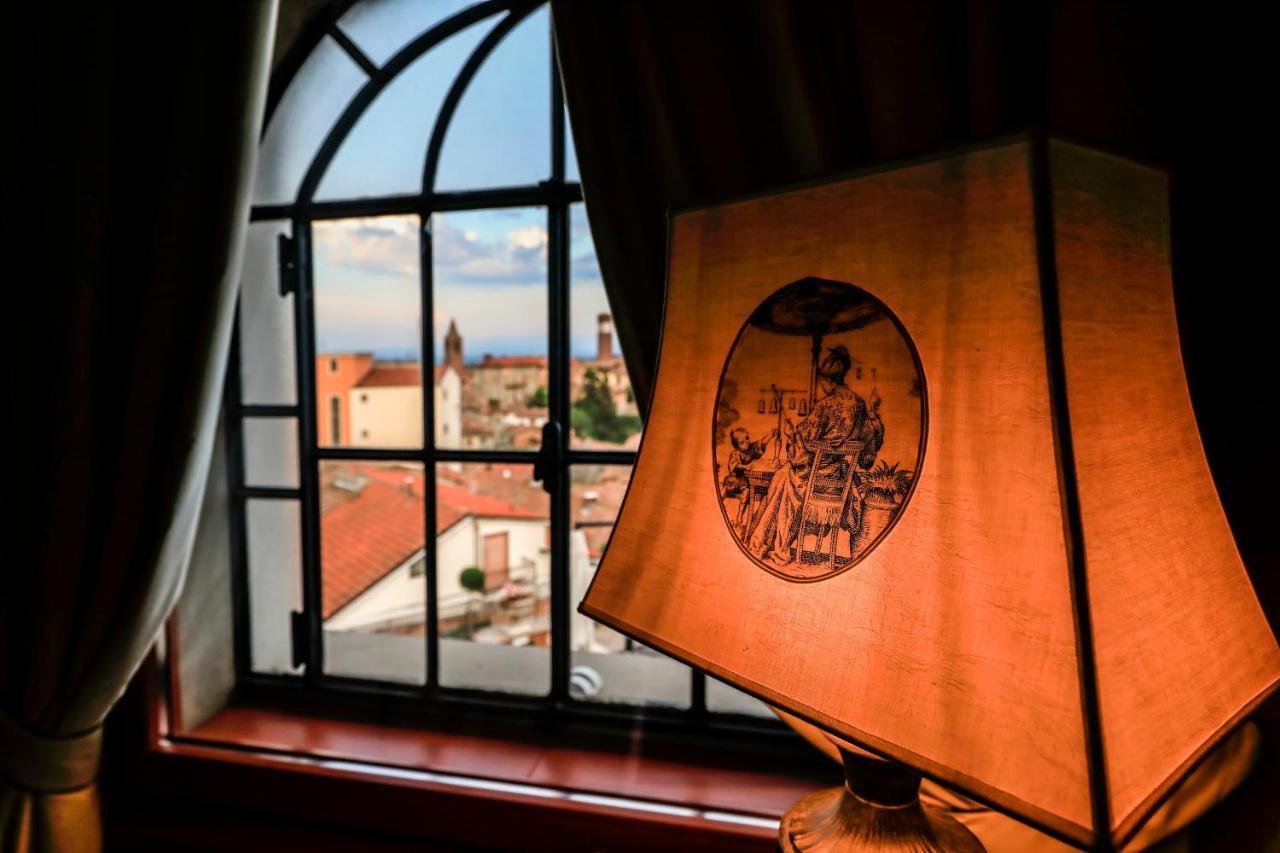 Relais Villa Prato Mombaruzzo ภายนอก รูปภาพ